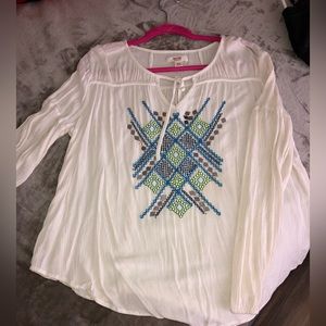 Embroidered long sleeve blouse